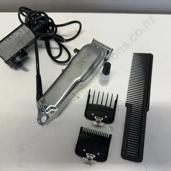Wahl Clippers, Comb & Guards